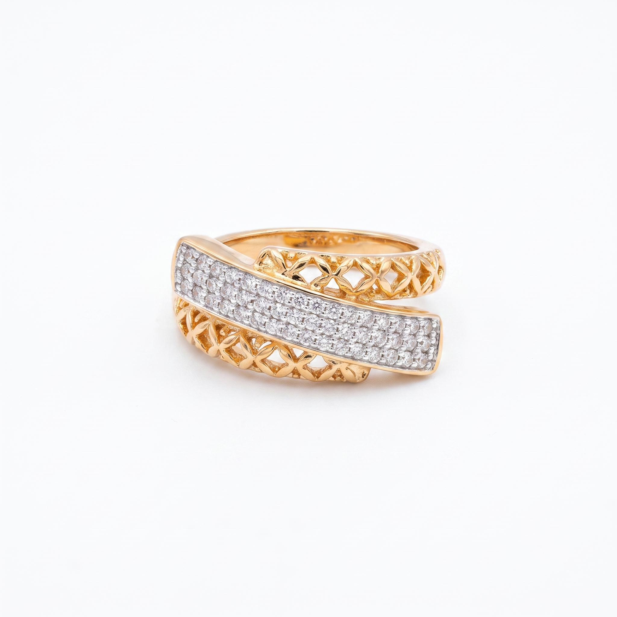 Zarvea Gleamweave – Gold-Tone Lattice Crossover Ring for Women